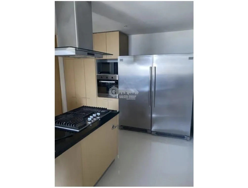 Appartement à Costa del Este à louer