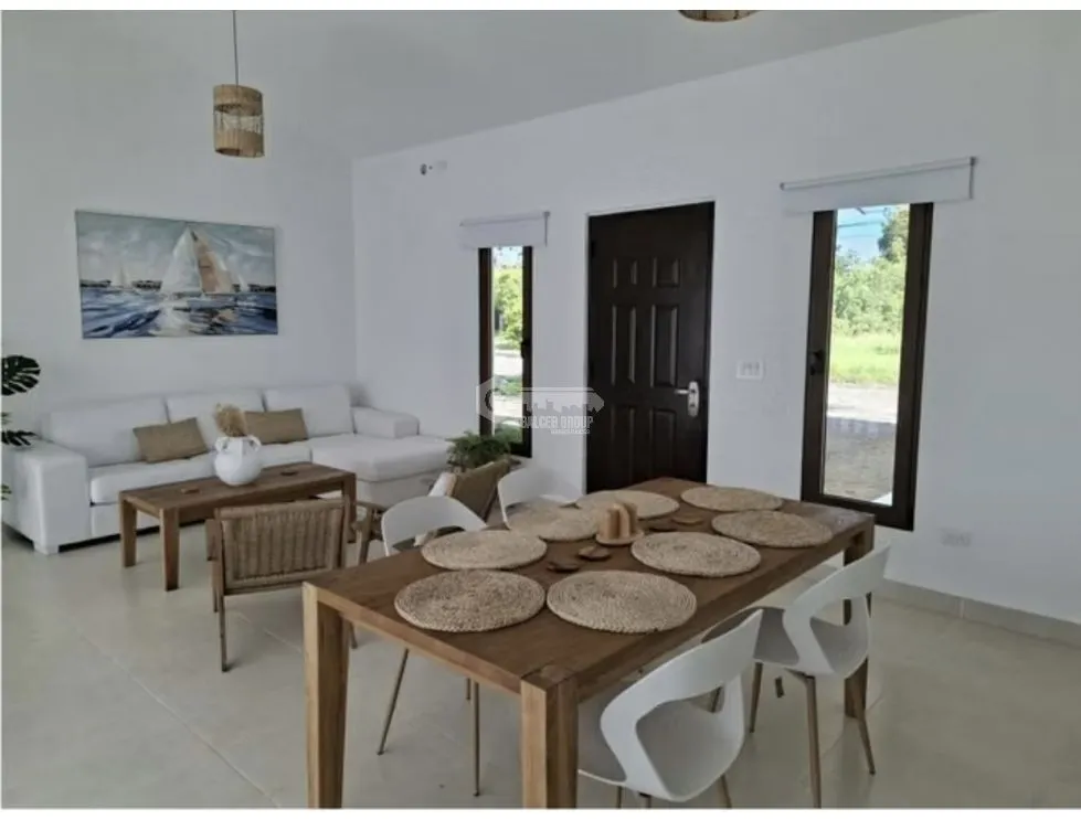 House for Sale in Punta Chame La Colonia 1110 M2 with Swimming Pool