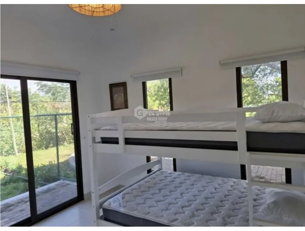 PUNTA CHAME / LA COLONIA / 3 BEDROOMS / 1,110 M2 / WITH SWIMMING POOL