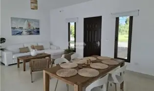 PUNTA CHAME / LA COLONIA / 3 BEDROOMS / 1110 M2 / WITH POOL