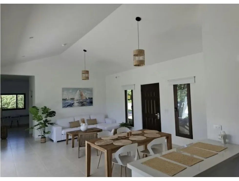 PUNTA CHAME / LA COLONIA / 3 BEDROOMS / 1110 M2 / WITH POOL