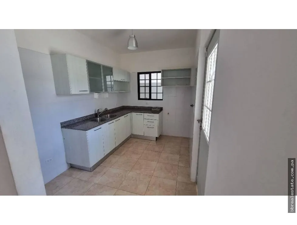 House for Sale in Vistas del Lago, Las Cumbres