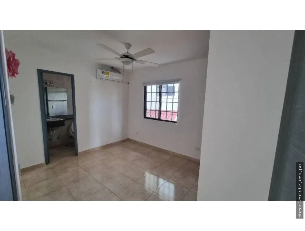 House for Sale in Vistas del Lago, Las Cumbres