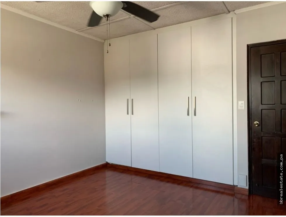 Duplex House for Sale, La Alameda