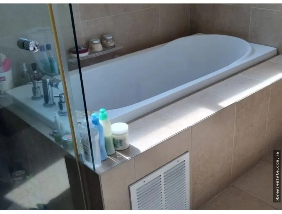 Apartment for Sale in San Francisco, PH Keops Tower