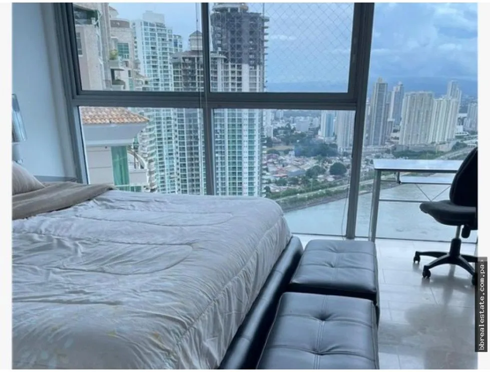 Apartment for sale in Punta Pacifica