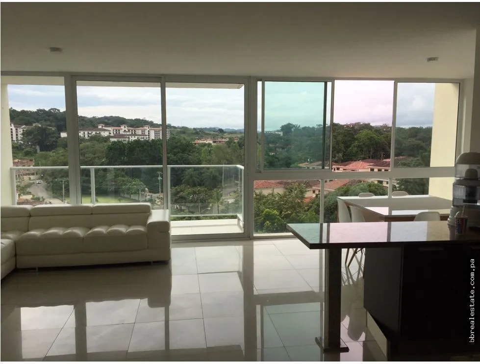 SALE TOWNHOUSE PINE HILLS ALBROOK