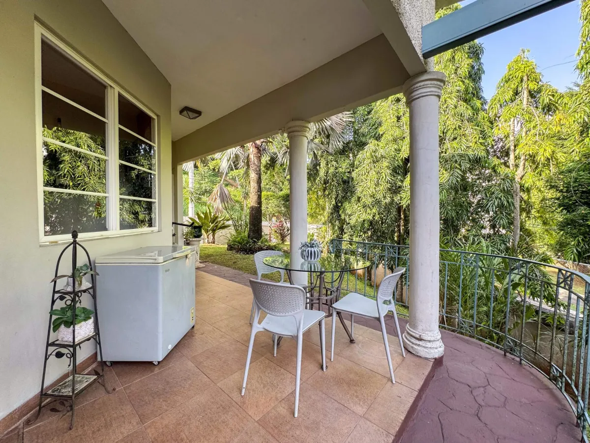 Luxury Dos Mares House in Panama City Panama