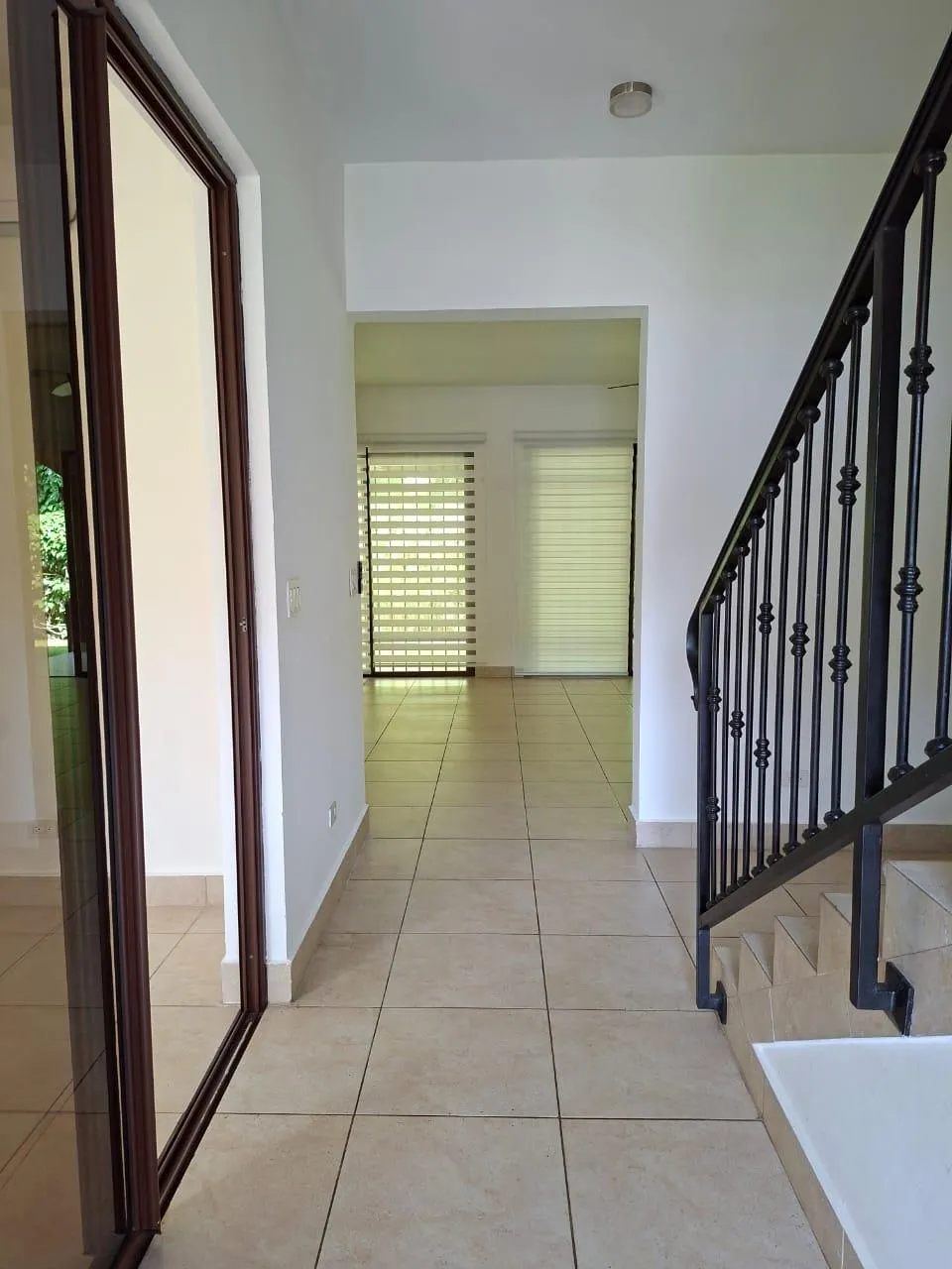 FOR RENT EMBASSY CLUB FOREST ESTATE HOUSE