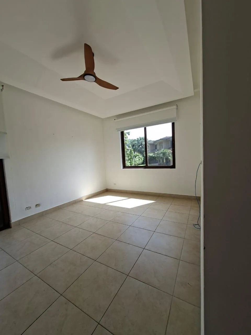 FOR RENT EMBASSY CLUB FOREST ESTATE HOUSE