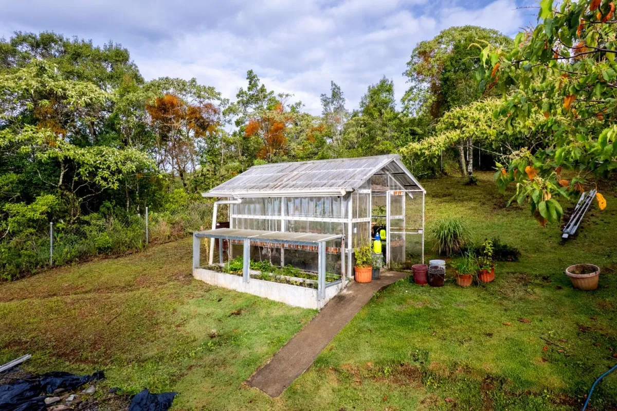 100% Solar-Powered Home in Jaramillo Abajo,Boquete