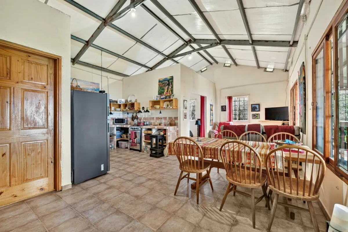 100% Solar-Powered Home in Jaramillo Abajo,Boquete
