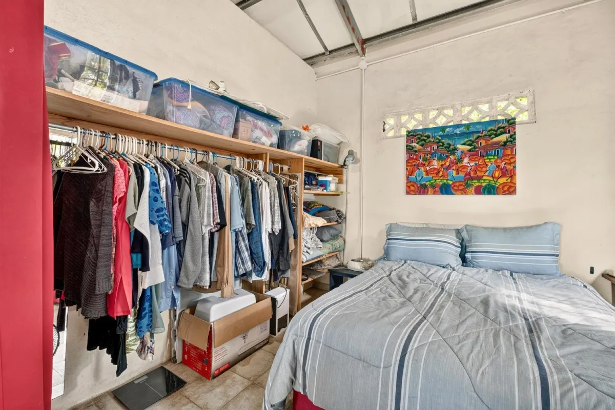 100% Solar-Powered Home in Jaramillo Abajo,Boquete