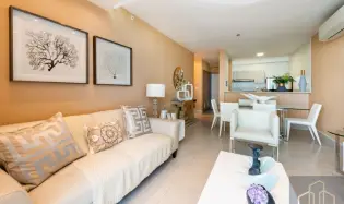Apartment for sale in Edison Park