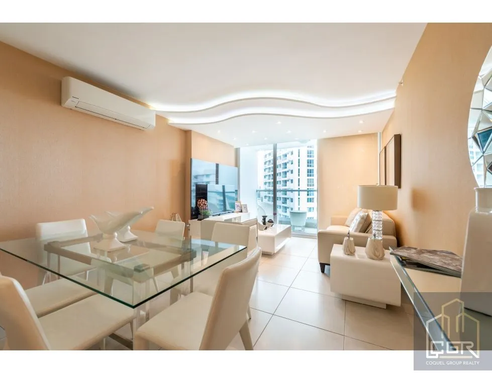 Apartment for sale in Edison Park