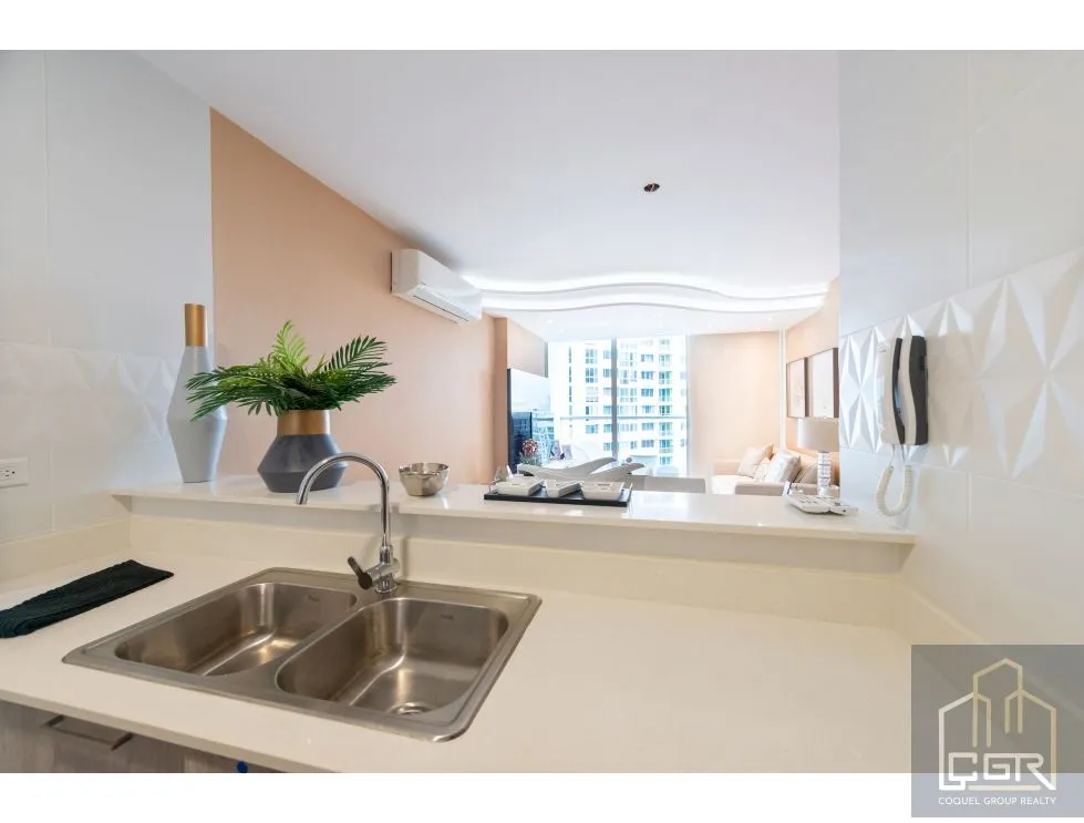 Apartment for sale in Edison Park