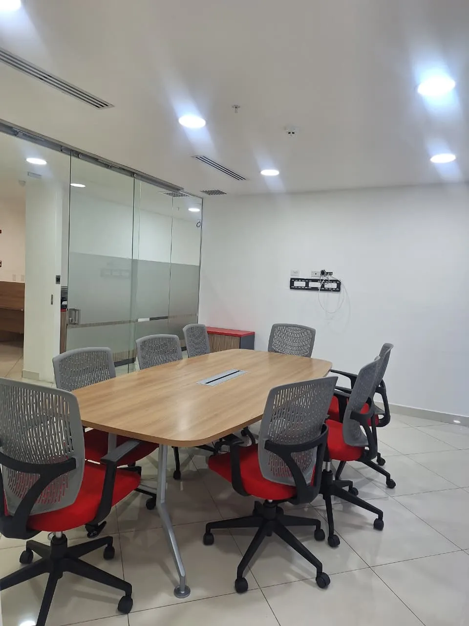 Office for Sale in the Heart of the Financial District