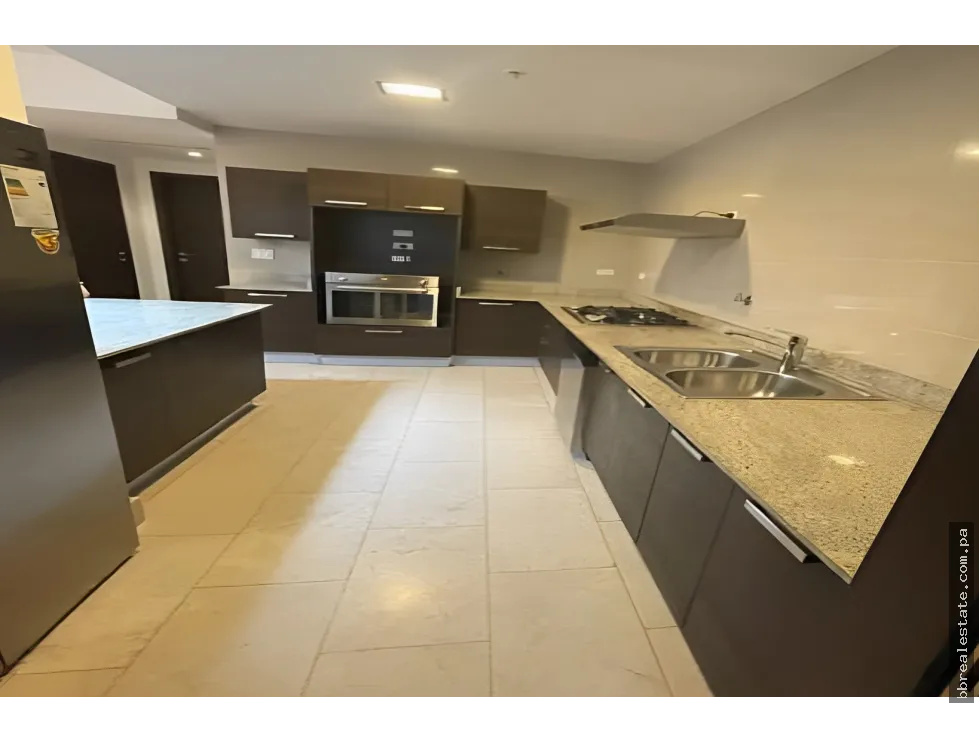 Venta de Apartamento en PH Grand Tower, Punta Pacifica