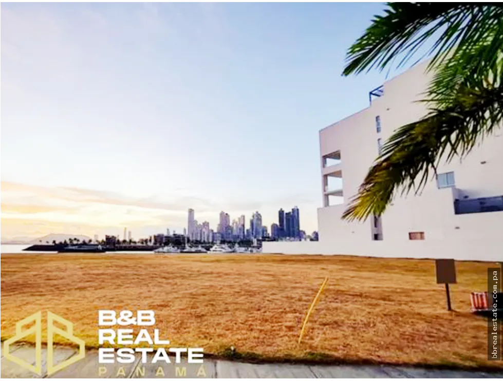 Lot for Sale in Punta Pacifica, Ocean Reef