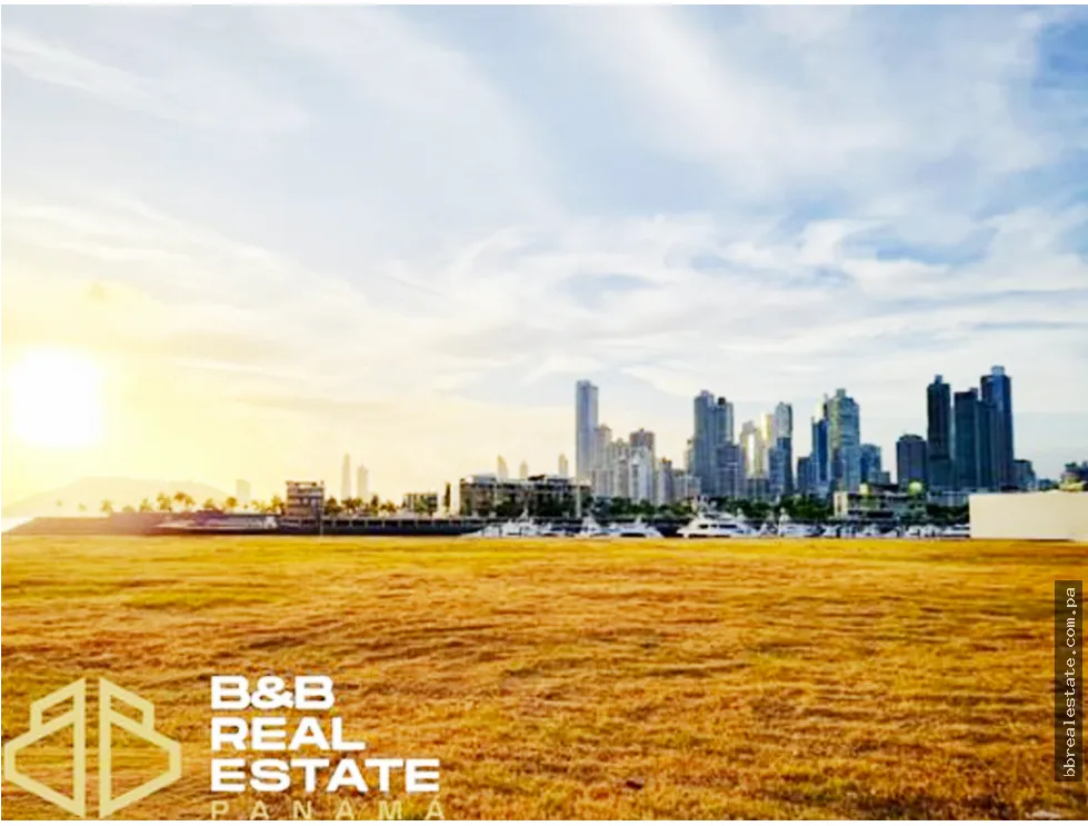 Lot for Sale in Punta Pacifica, Ocean Reef