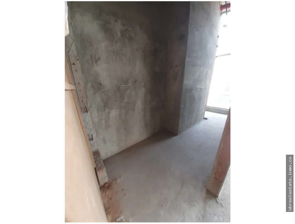 COMMERCIAL SPACE FOR RENT AV BALBOA NEGOTIABLE
