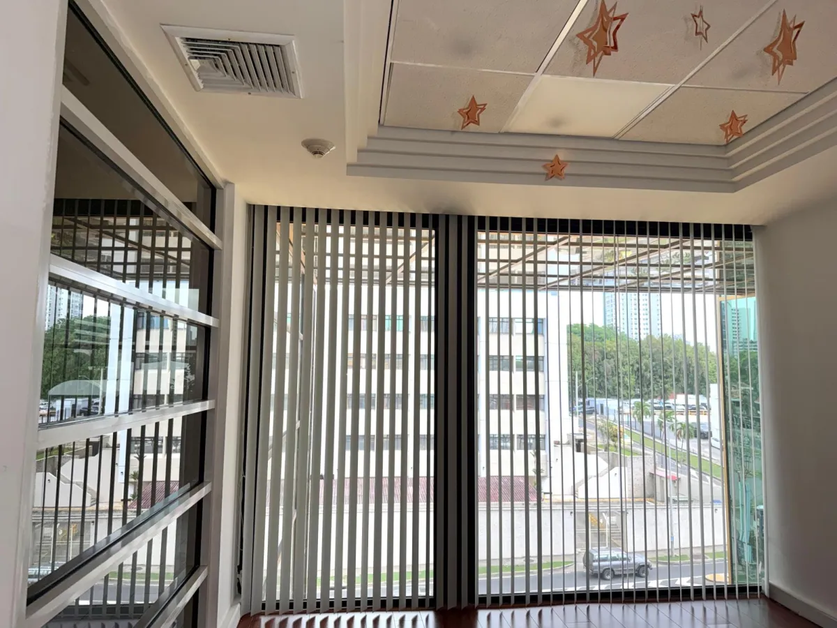 Venta de oficina en Edificio Credicorp Bank