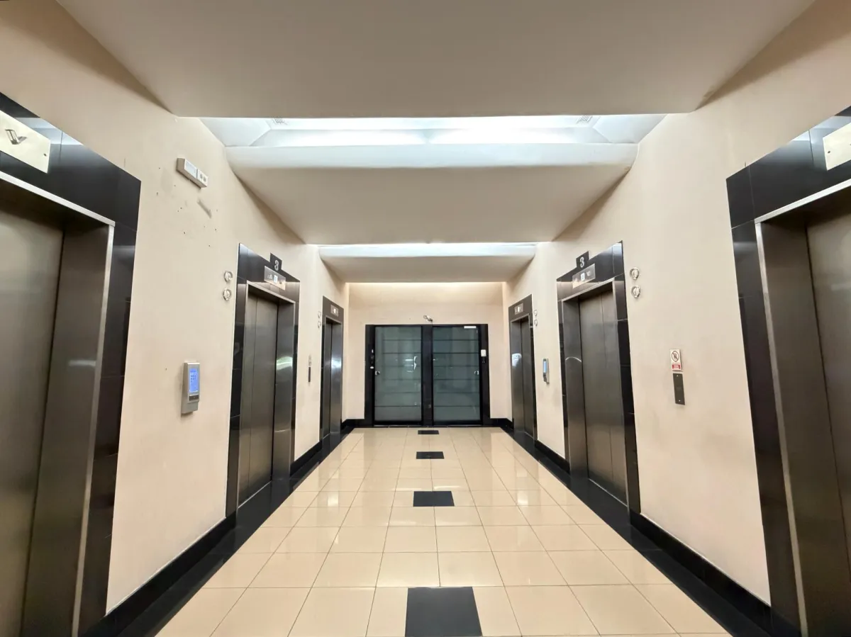 Venta de oficina en Edificio Credicorp Bank