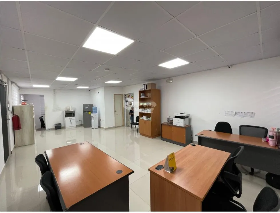 Espace commercial à Chorrera à louer