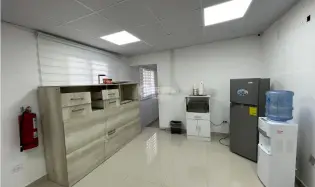 Espace commercial à Chorrera à louer