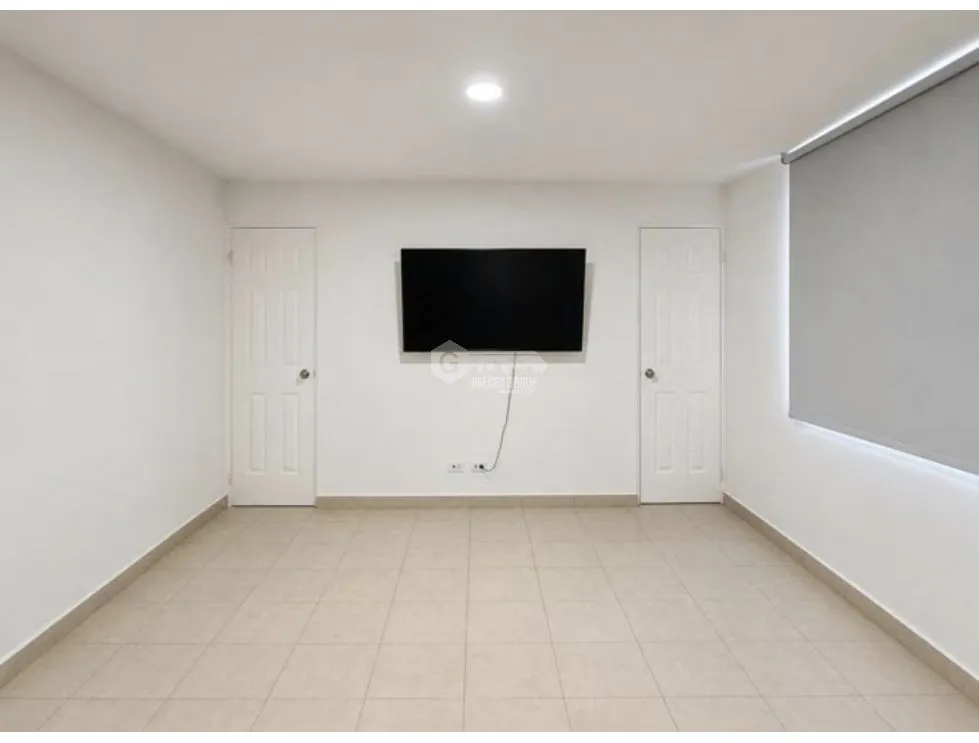 SE ALQUILA APARTAMENTO EN EL CANGREJO 130M 4 HABITACIONES 3 BAÑOS
