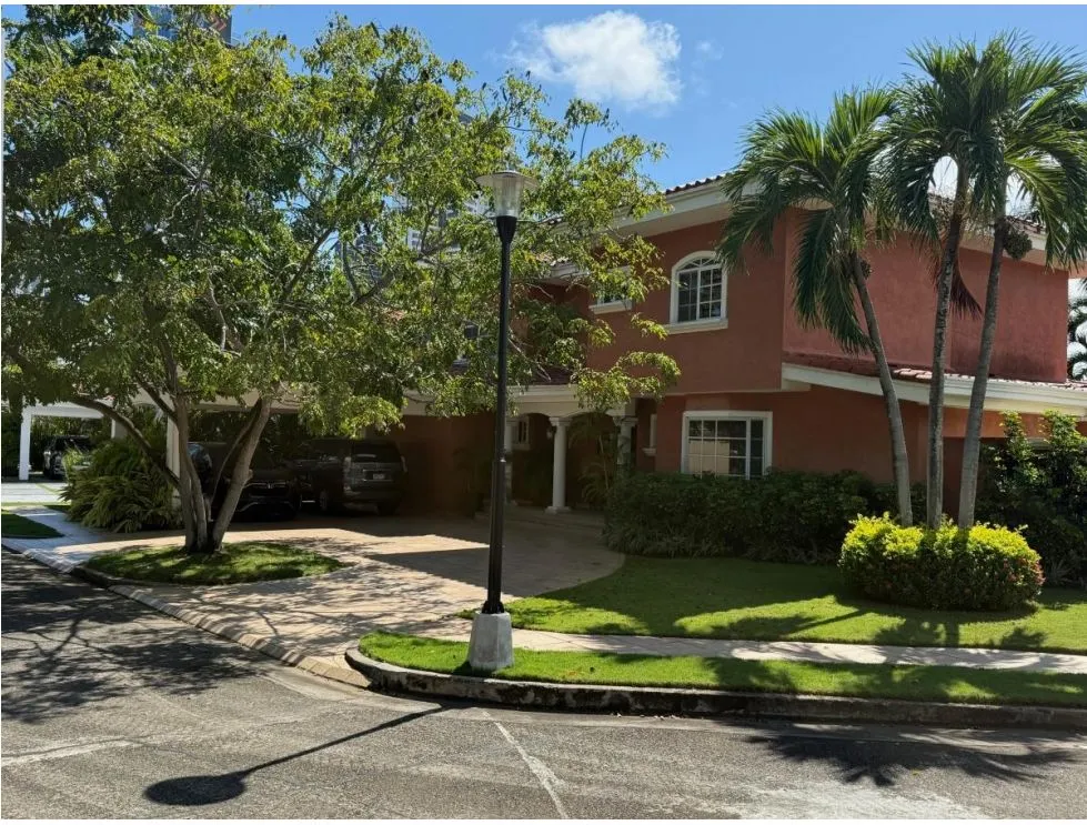 Maison unifamiliale à Costa del Este à vendre