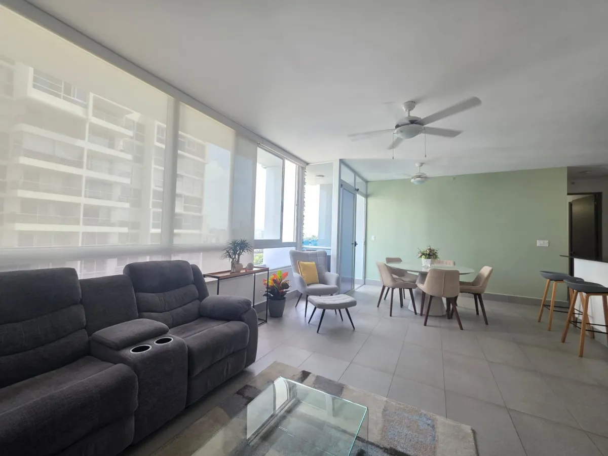 Apartment for Sale at PH Loma Vista Tower, La Loma