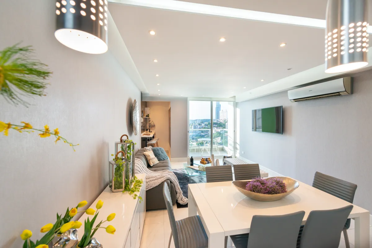 Luxury and Spaciousness in Edison Park Pacific Park Towers (162m²) – $409,500