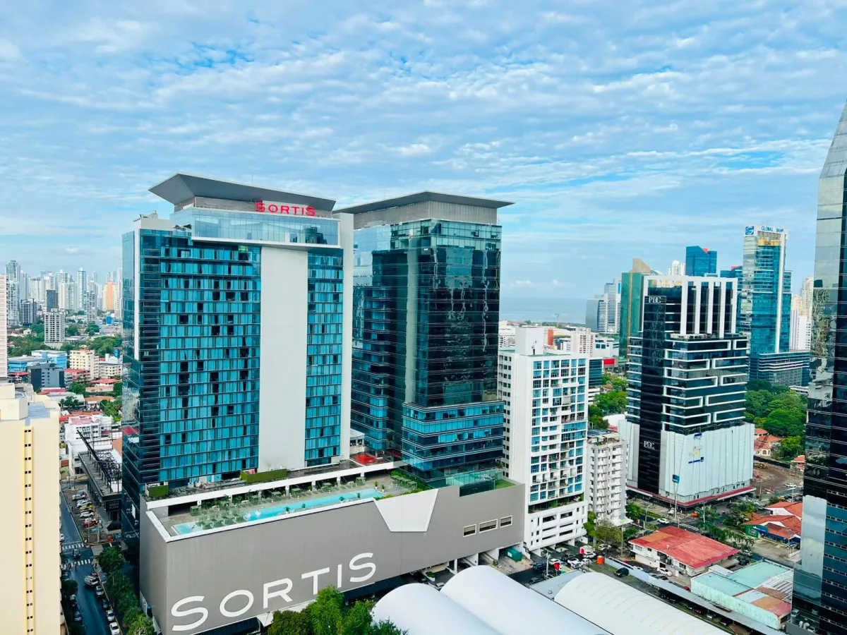 Apartment for sale or rent in Obarrio