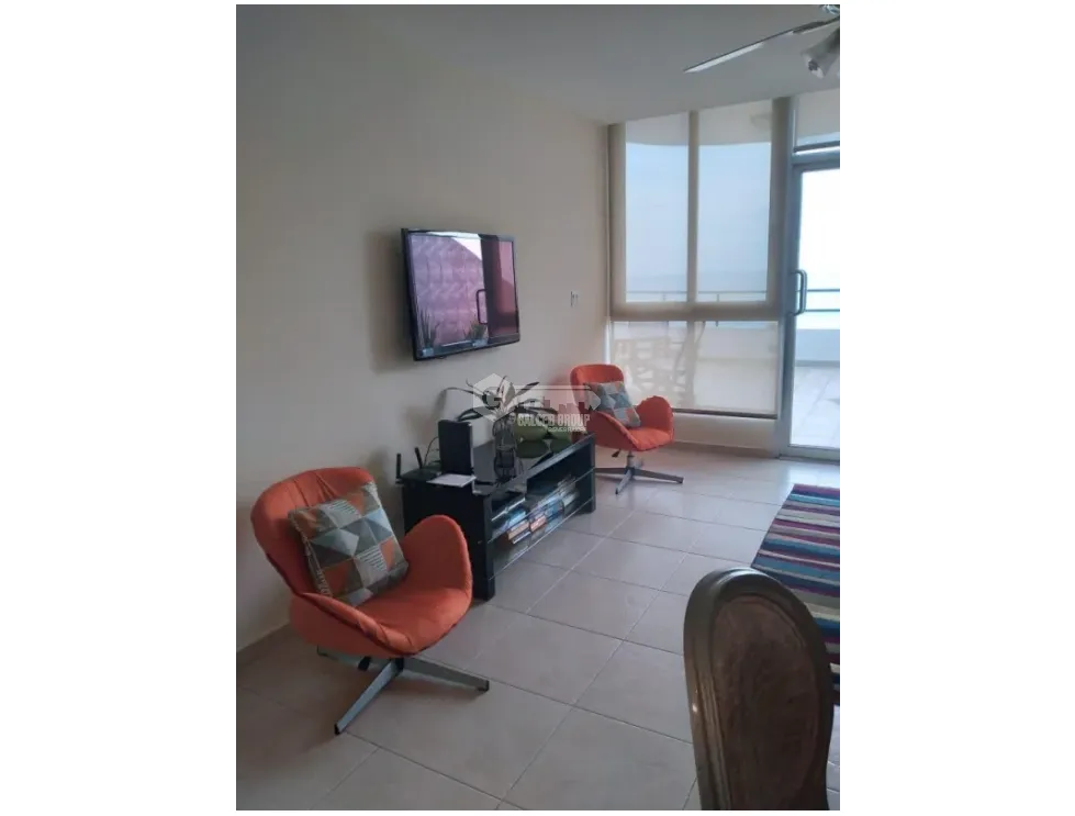 FOR SALE: 2-BEDROOM APARTMENT IN CORONADO BAY WITH SEA VIEW