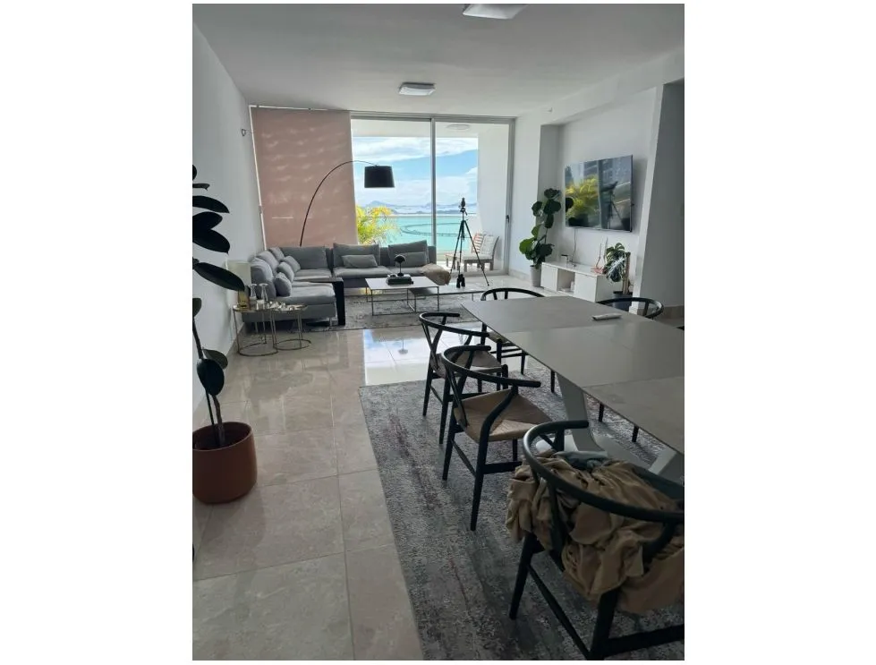 BELLA VISTA / COSTANERA / 205M / 3 BEDROOMS / STORAGE / BALCONY