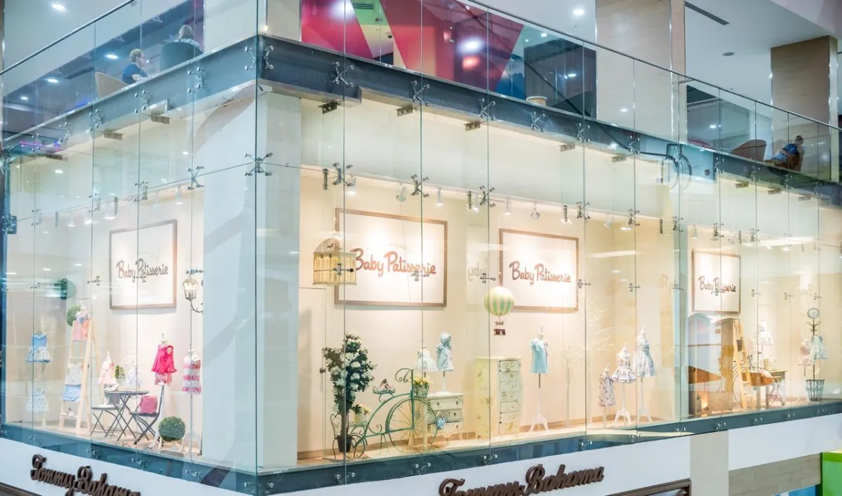 Alquiler/Venta de Local Comercial en Atrio Mall
