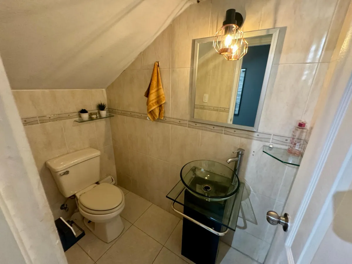 Duplex for lease in Villa Lucre (Los Azores Res.)