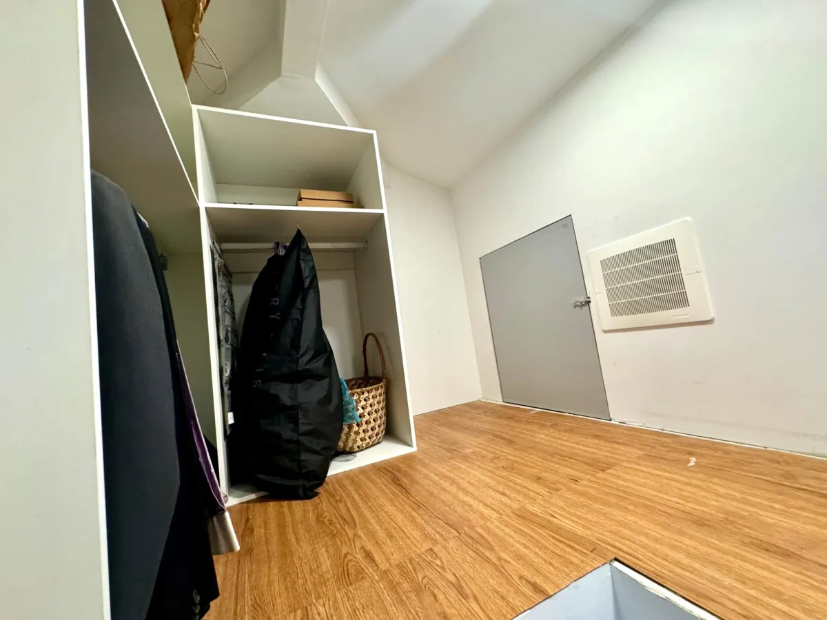 Duplex for lease in Villa Lucre (Los Azores Res.)