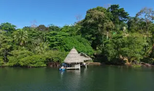 10 hectáreas de terreno frente al mar con título de propiedad