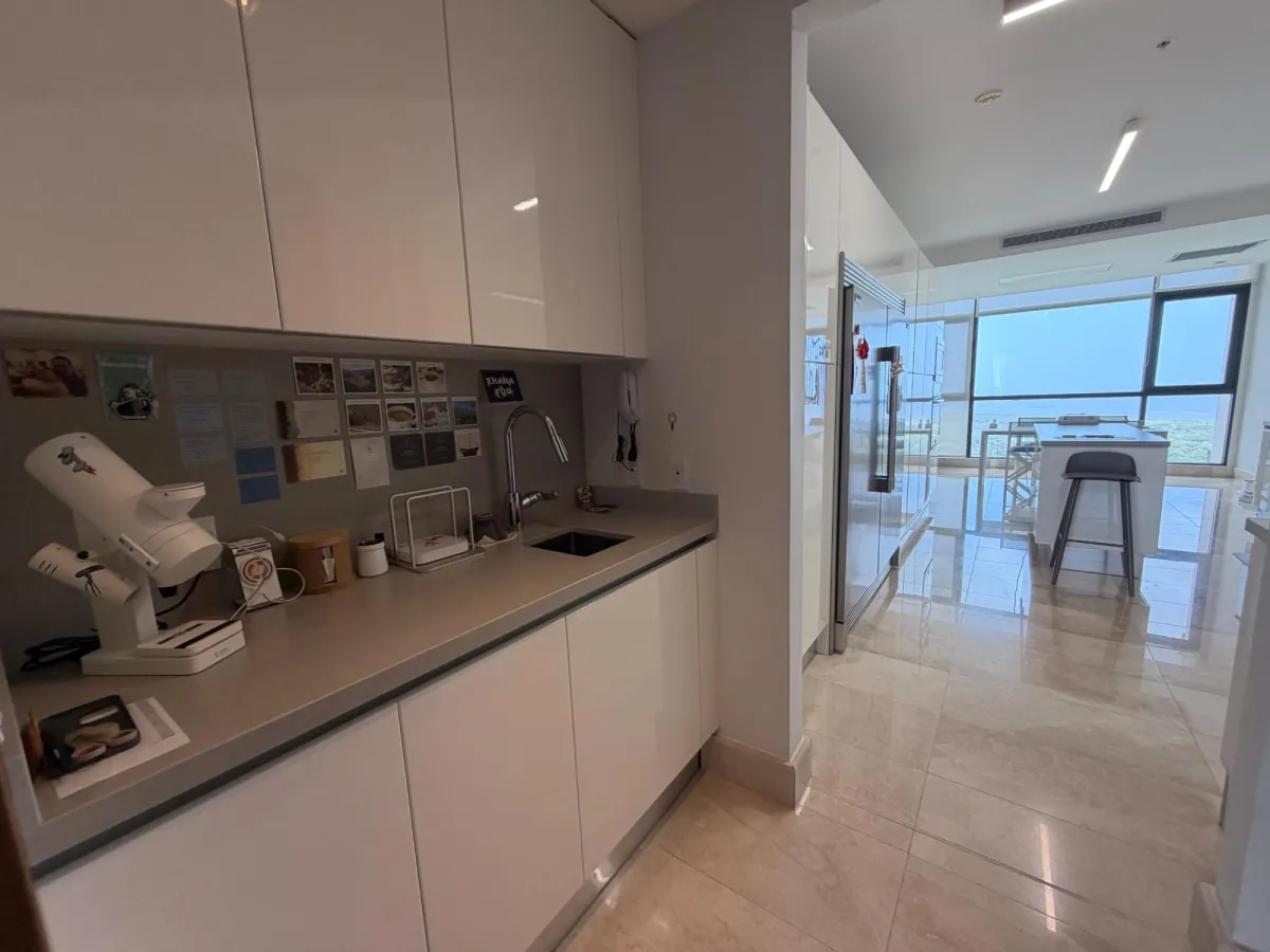 Stunning Full-Floor Penthouse | Ocean Views