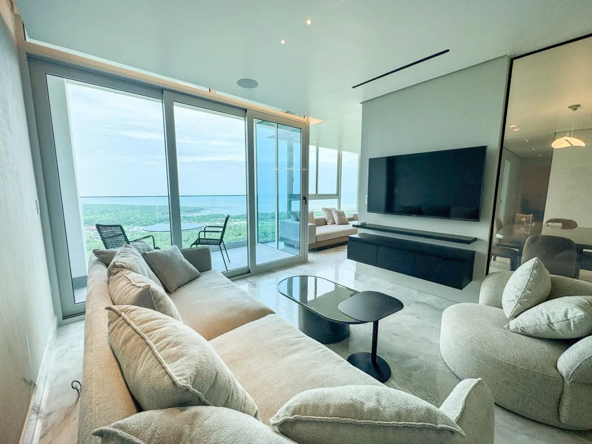 The Ivy Apartment in Panama City Panama