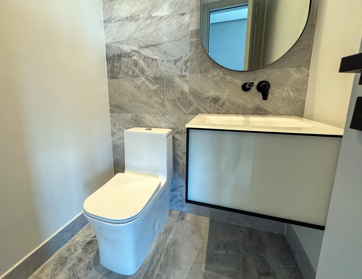 The Ivy Apartment in Panama City Panama