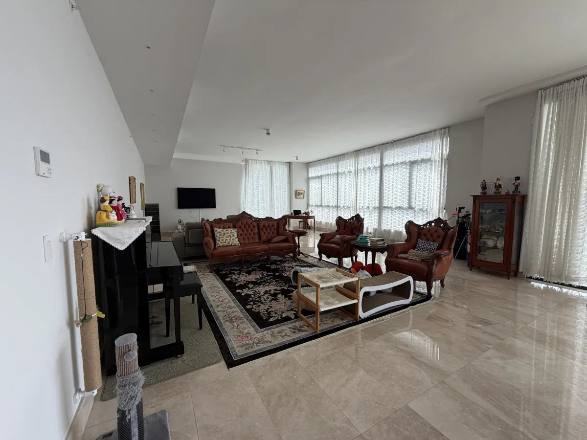 Exclusive Full-Floor Penthouse | P.H. Albatross | Santa María Golf & Country Club