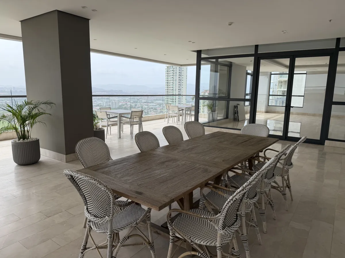 Exclusive Full-Floor Penthouse | P.H. Albatross | Santa María Golf & Country Club