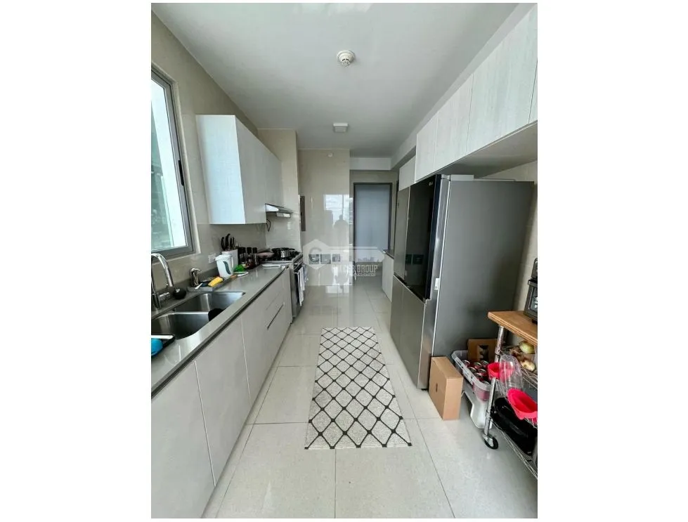 APARTMENT FOR SALE IN BELLA VISTA 205M 3 BEDROOMS AND BALCONY