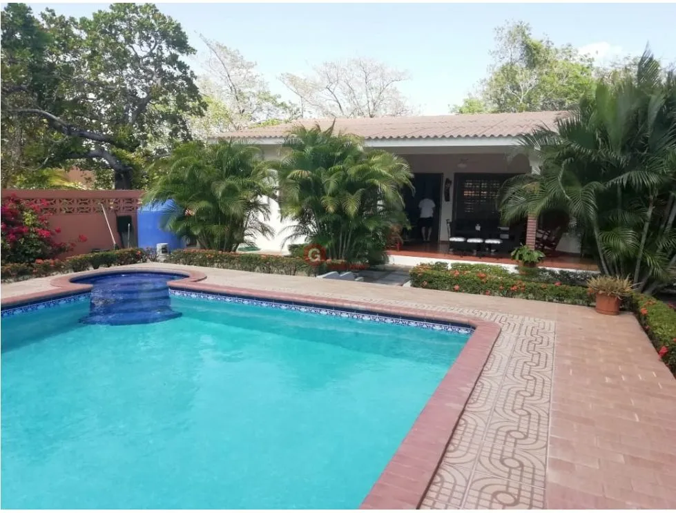Maison unifamiliale à Coronado à vendre