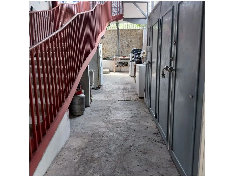 SE VENDE CASA EN SAN CARLOS PLAYA CORONA 2340 M2 CON 2 PISCINAS