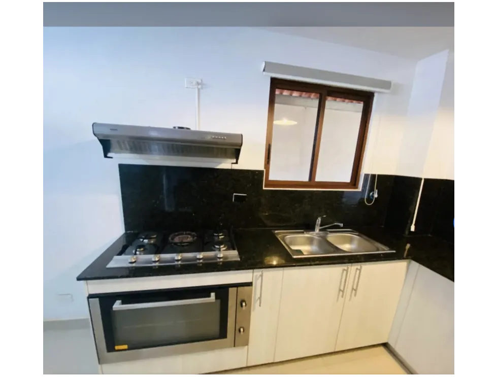 SE VENDE CASA EN ARRAIJAN SENDEROS DE BAMBU 209 M2 DOS NIVELES