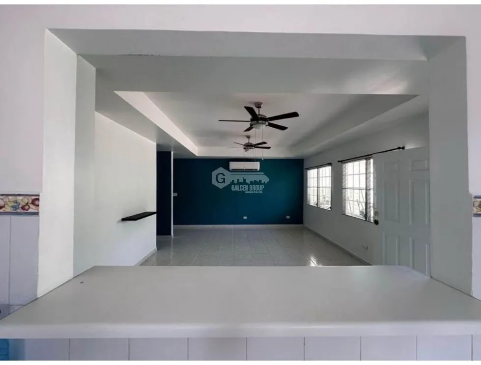 SAN ANTONIO / ALTOS DE LAS PRADERAS / 300M / 4 BEDROOMS / 3 BATHROOMS